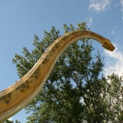 MAMENCHIZAUR 4
